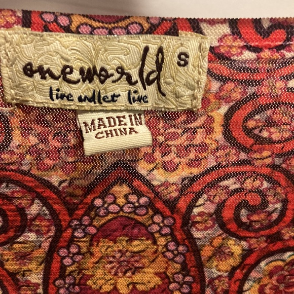 One World size small super cute eclectic top - Picture 5 of 6